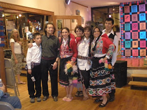 Gustavo Leon Flores & family